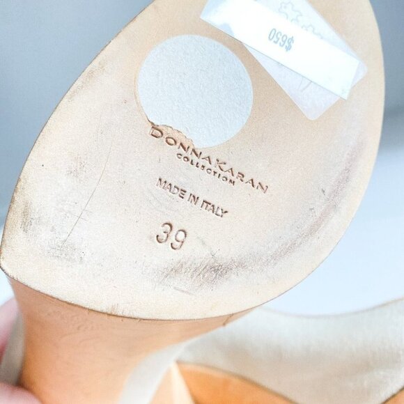 Donna Karan Collection Hand Tooled Detail Canvas Upper Beige Summer Heel… - Picture 10 of 10
